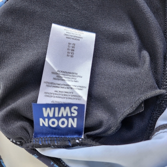 NWOT NOON SWIM Womens 1pc Swimsuit Top Tankini Peplum Blue Print Strap Sz 10 - Picture 12 of 14